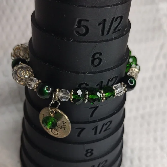 Green and Silver Beaded Bracelet with Charm - Picture 5 of 7